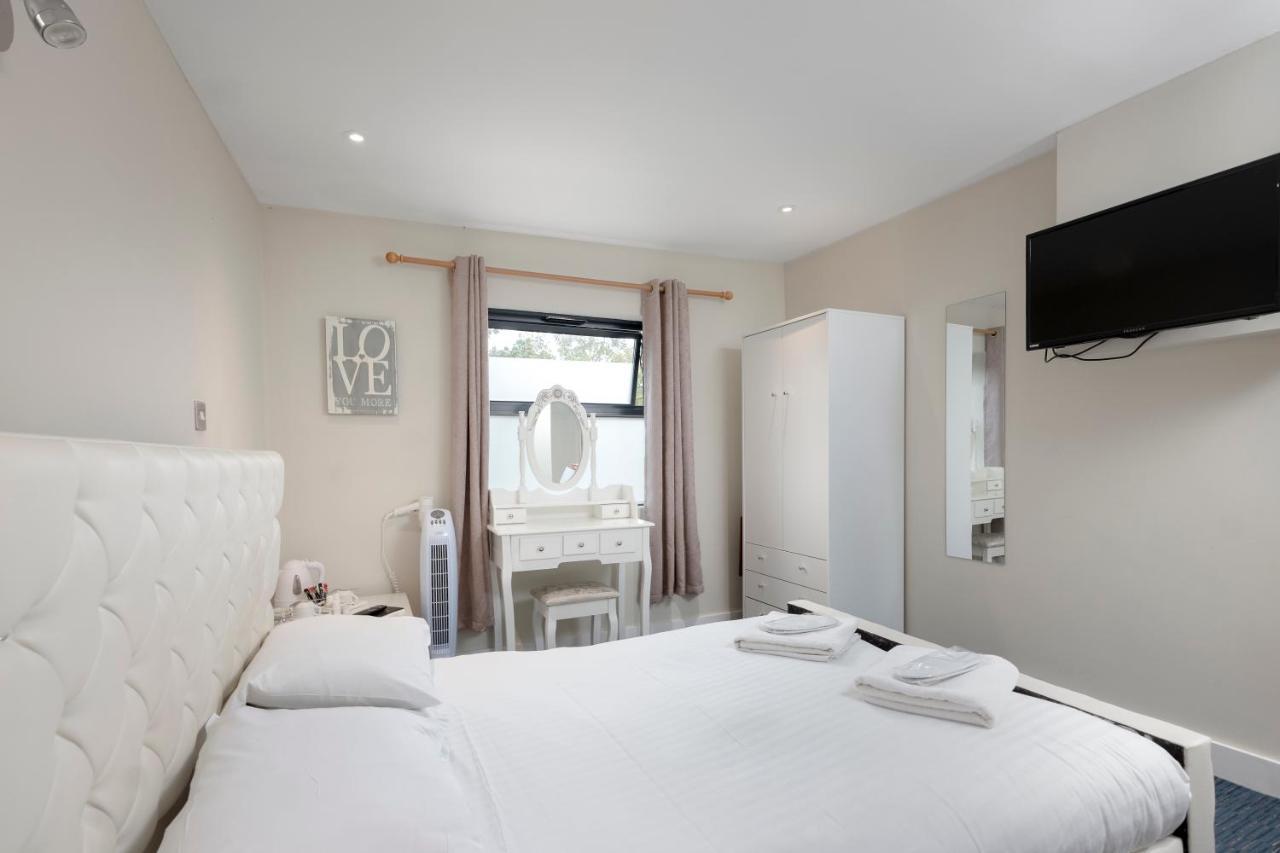 The R Inn Hotel Desborough Luaran gambar