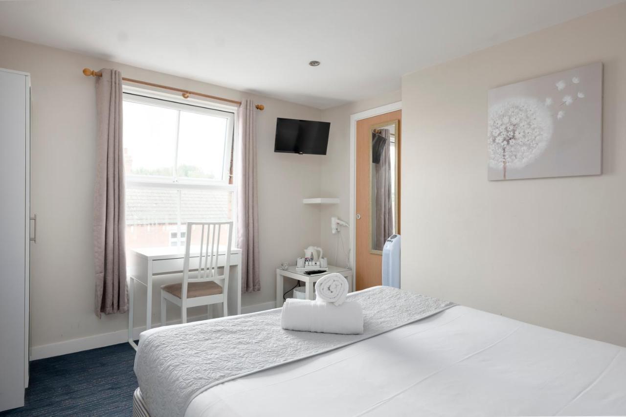 The R Inn Hotel Desborough Luaran gambar
