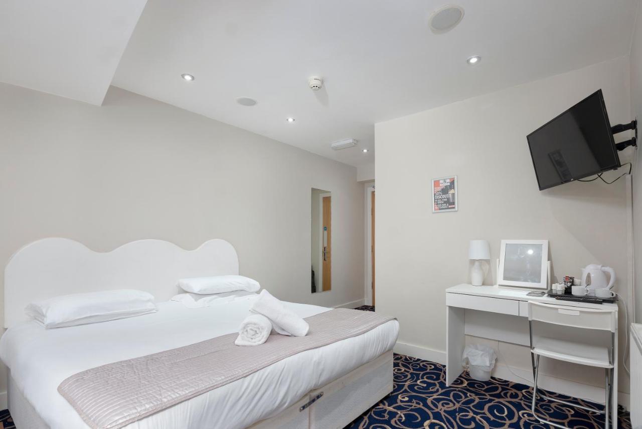 The R Inn Hotel Desborough Luaran gambar